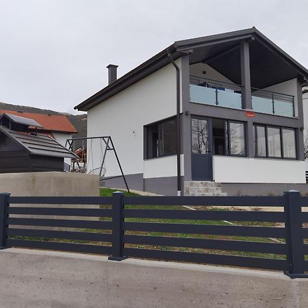 Vikendica Bosnjak Prozor Exterior foto