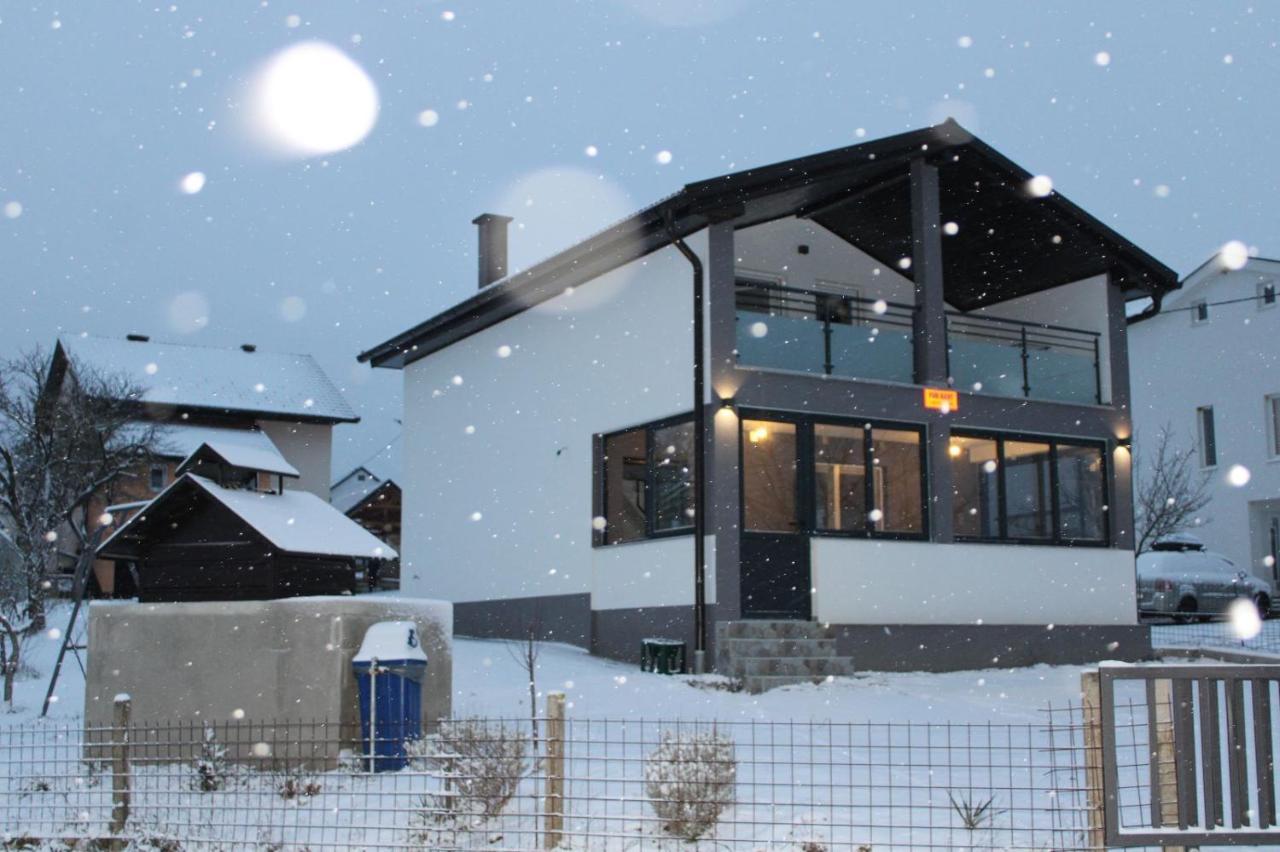 Vikendica Bosnjak Prozor Exterior foto