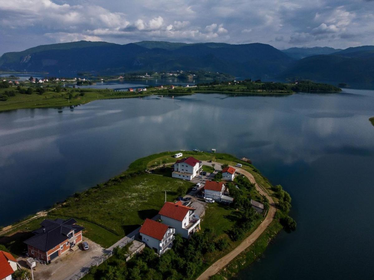 Vikendica Bosnjak Prozor Exterior foto