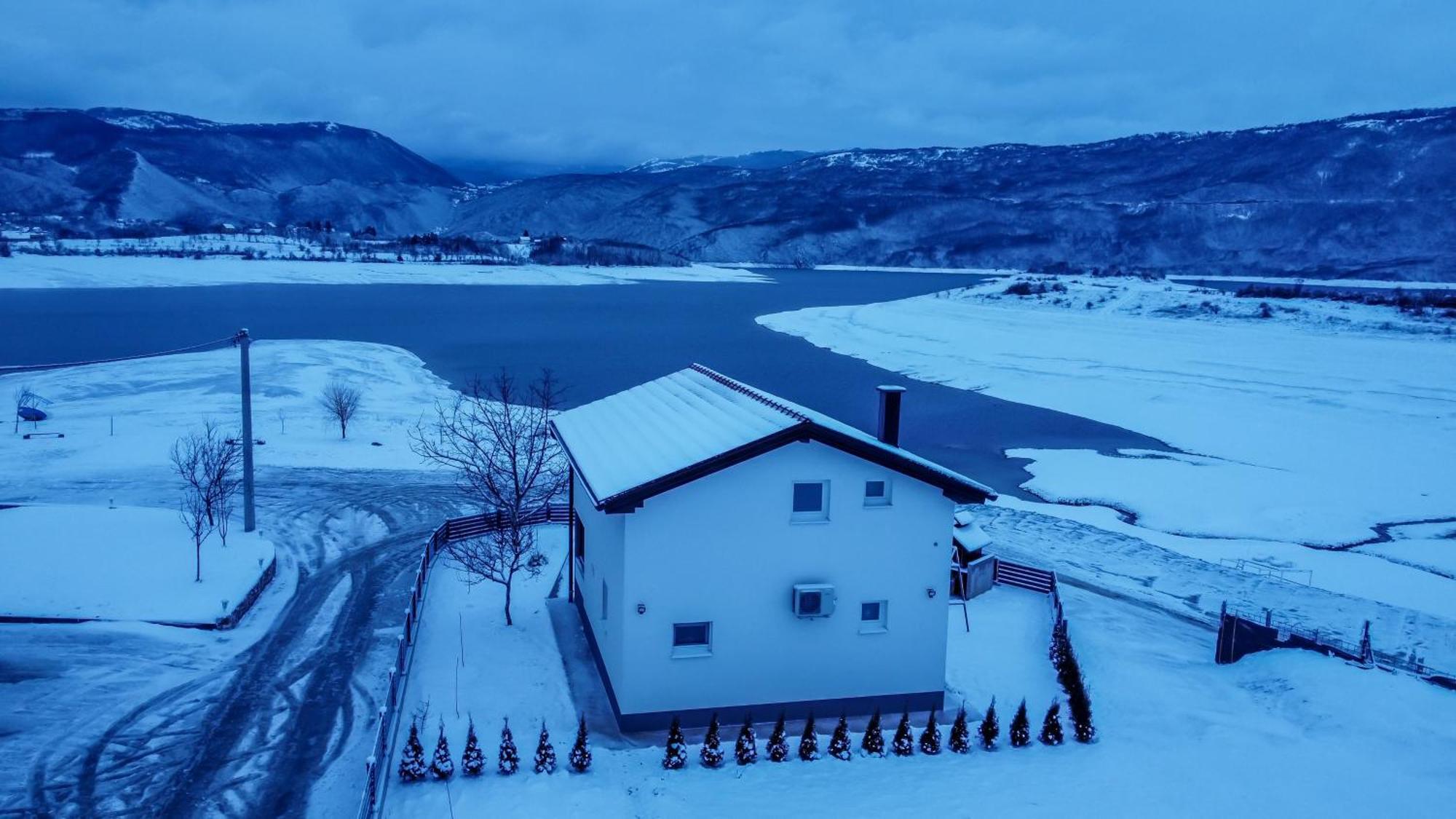 Vikendica Bosnjak Prozor Exterior foto